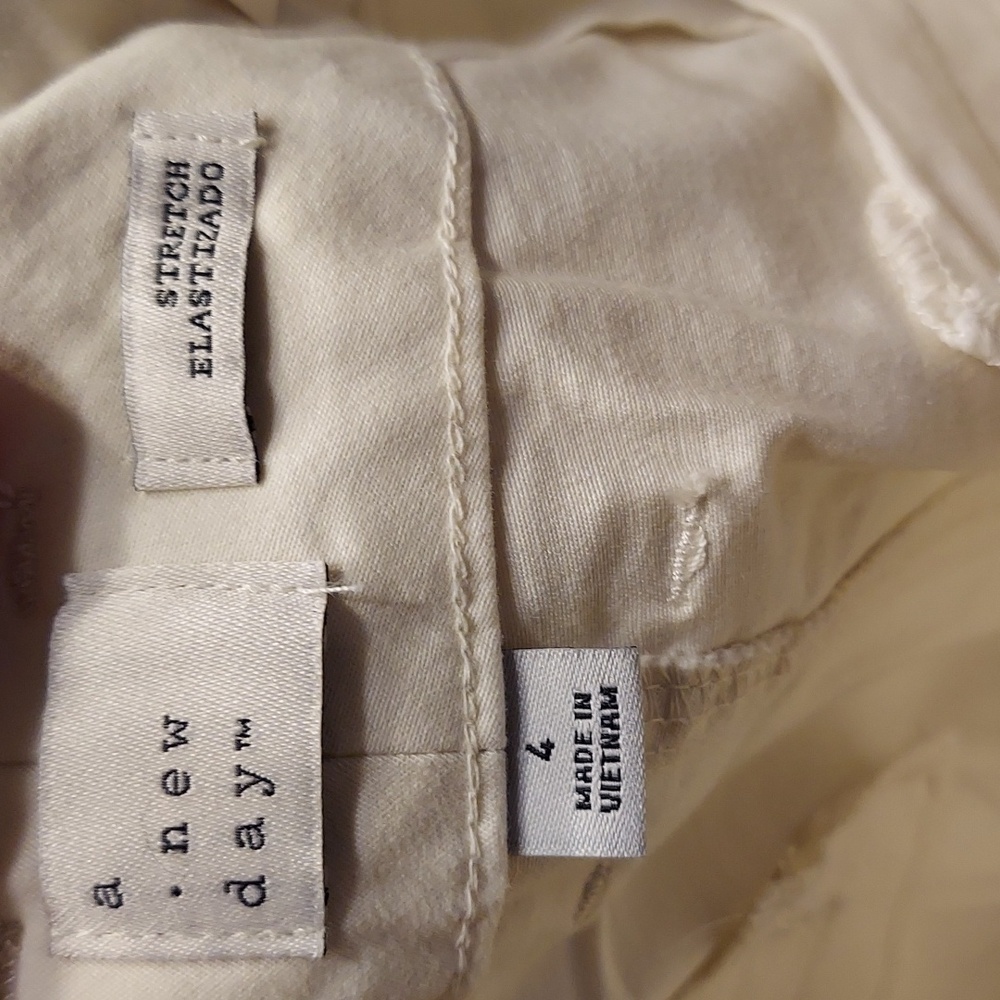 Women's High-Rise Straight Ankle Chino Pants - Picture 8 of 9